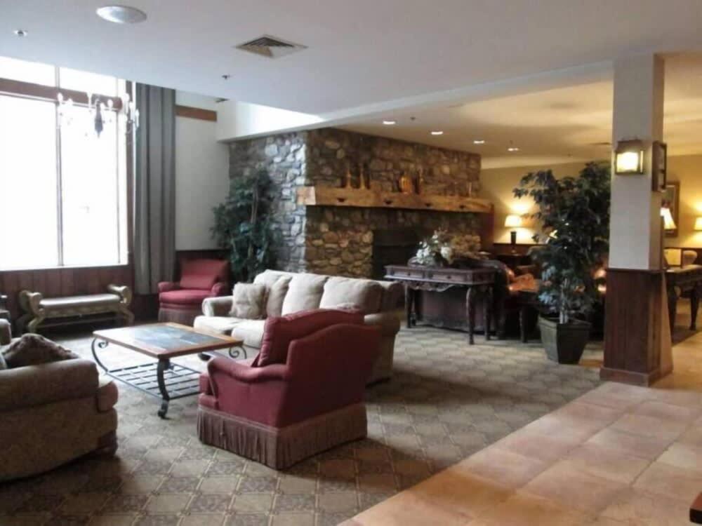 Gorgeous 1St Fl Mtn View Jiminy Suite Sleeps 4 Ski On Off Hancock Luaran gambar