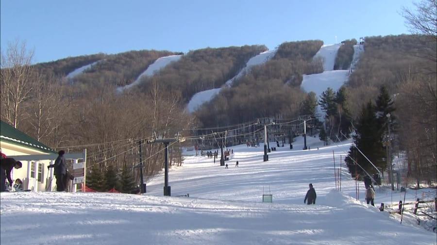 Gorgeous 1St Fl Mtn View Jiminy Suite Sleeps 4 Ski On Off Hancock Luaran gambar